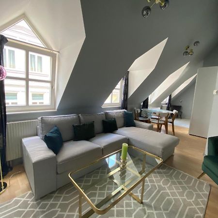 City Centre Serviced Apartments Wina Bagian luar foto